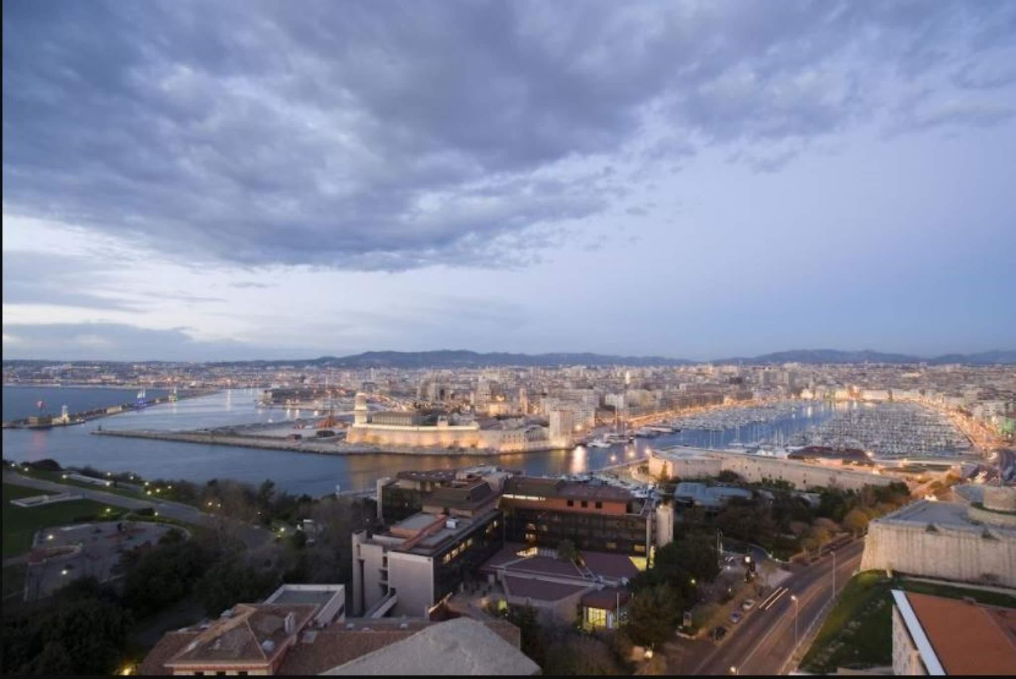 Ibis Budget Marseille Vieux Port Kültér fotó